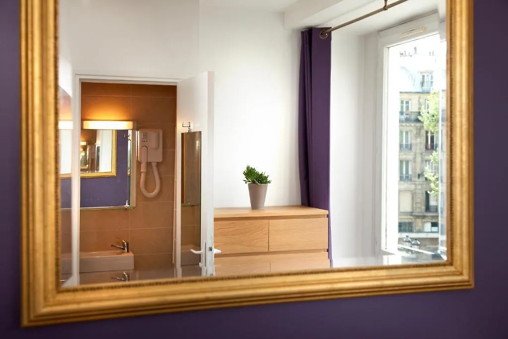 Residence Blanche Montmartre Paris