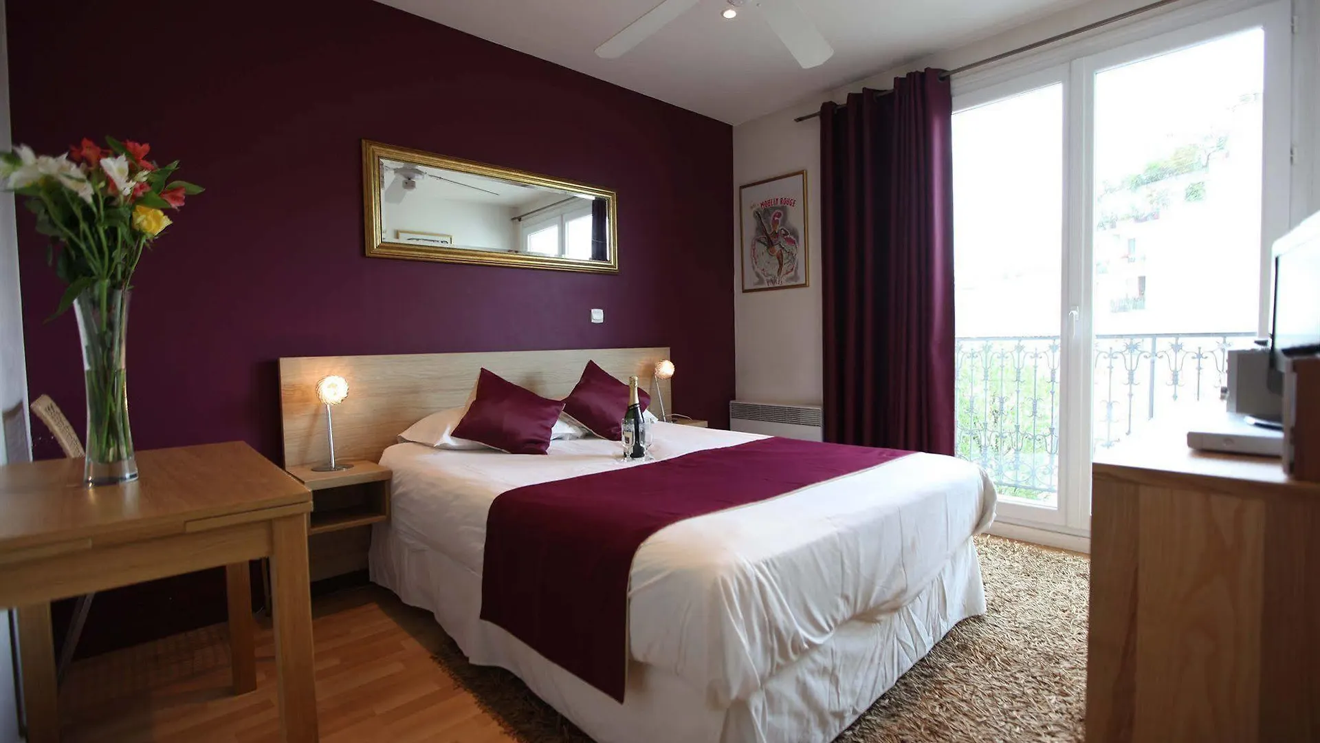 Residence Blanche Montmartre Paris