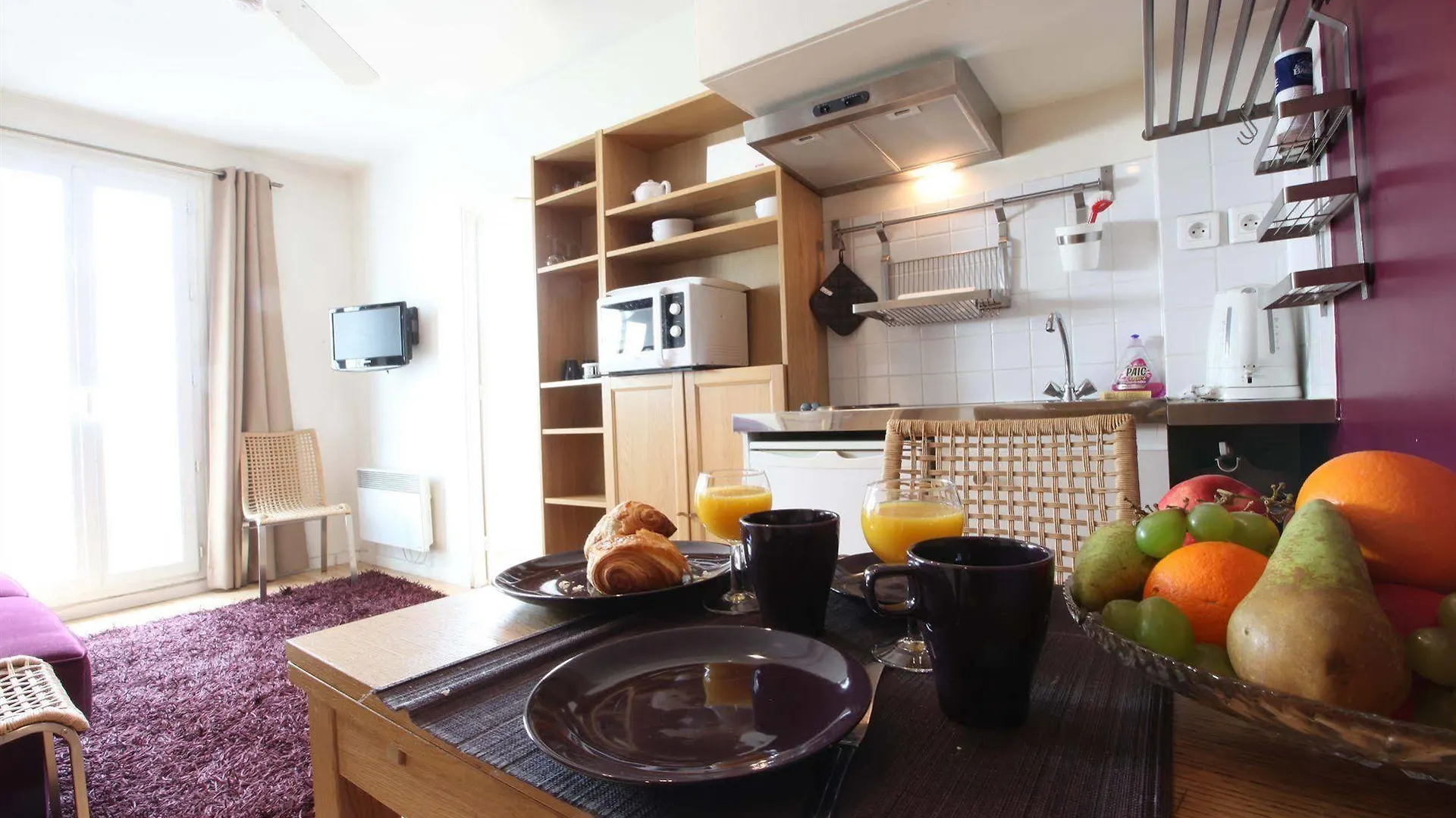 ** Hotel Residence Blanche Montmartre Paris França